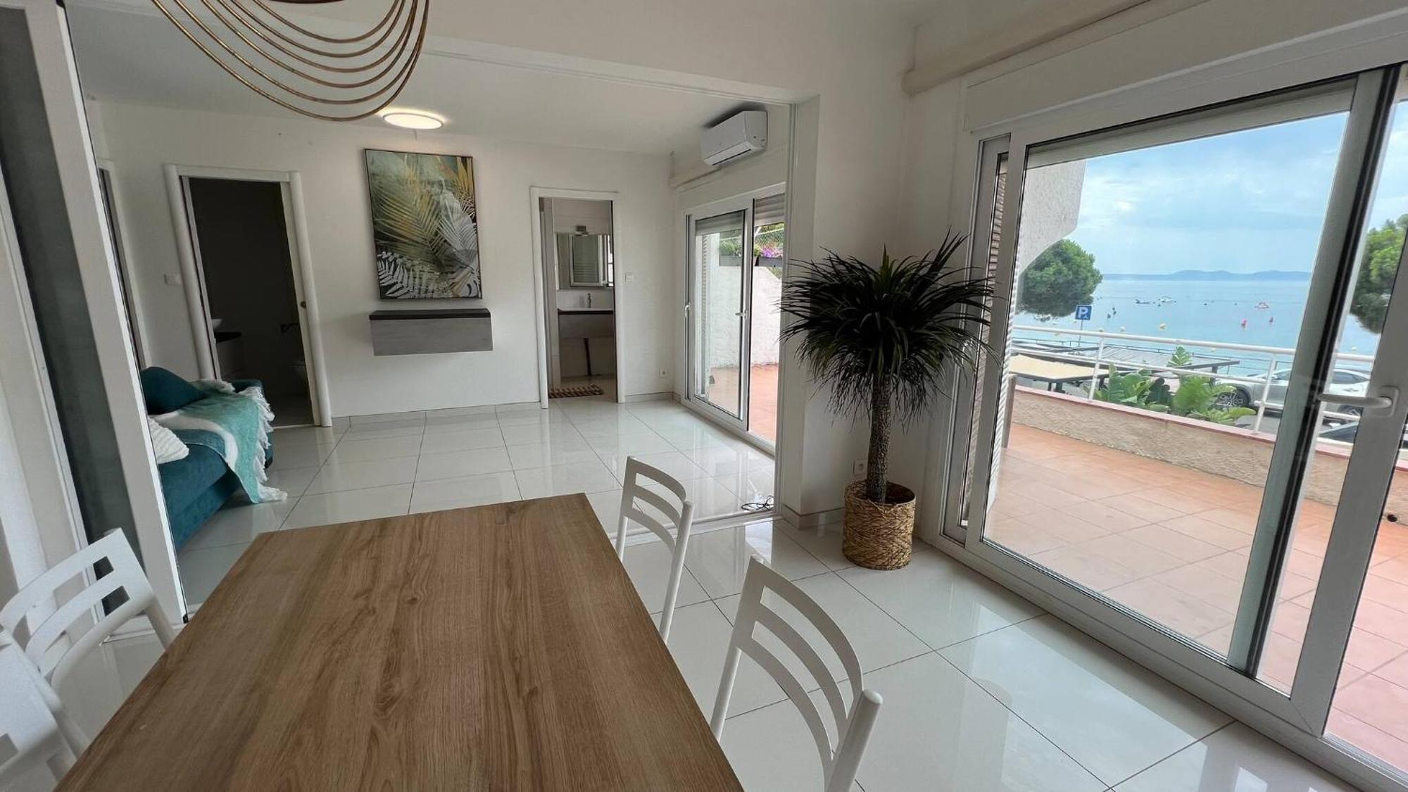 Apartment Precioso Moderno En Primera Linea Del Mar *
