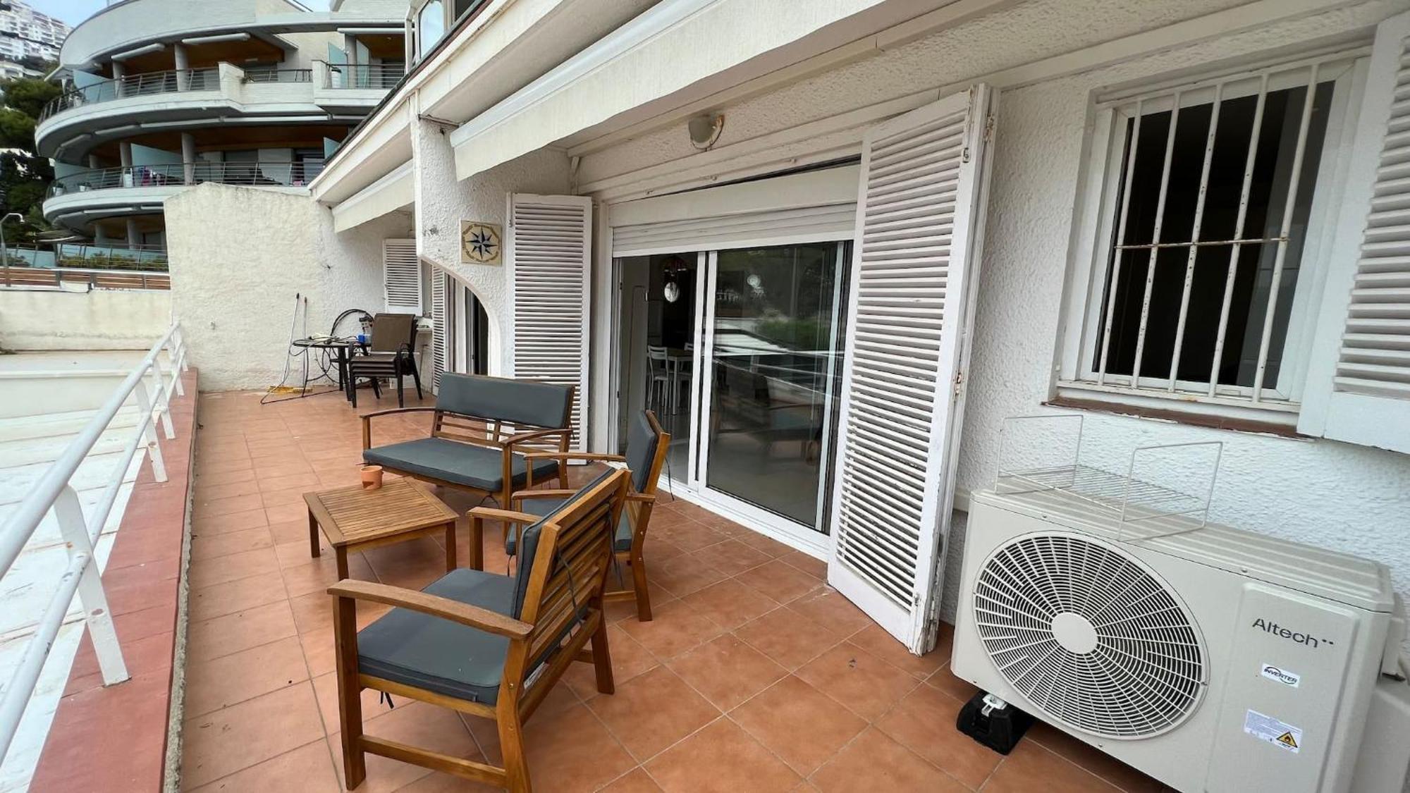 Apartment Precioso Moderno En Primera Linea Del Mar Roses