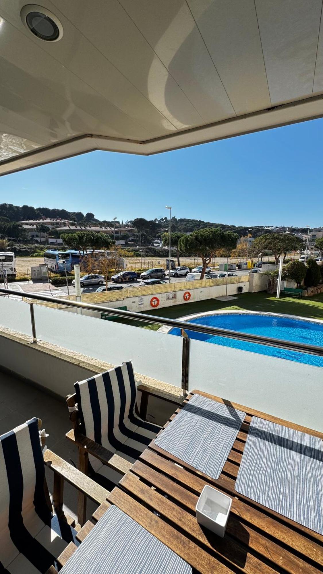 Relax Playa Fenals Apartamento *