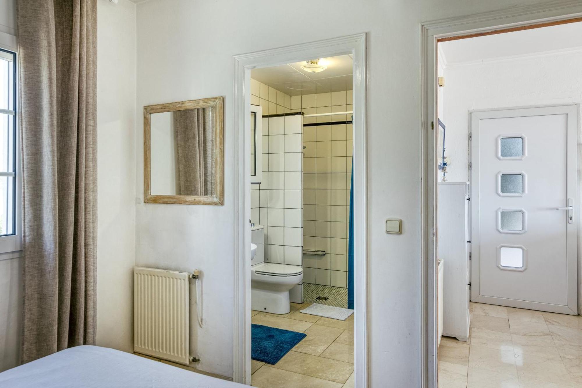 Art- Revilla Tacke C Apartamento Ampuriabrava