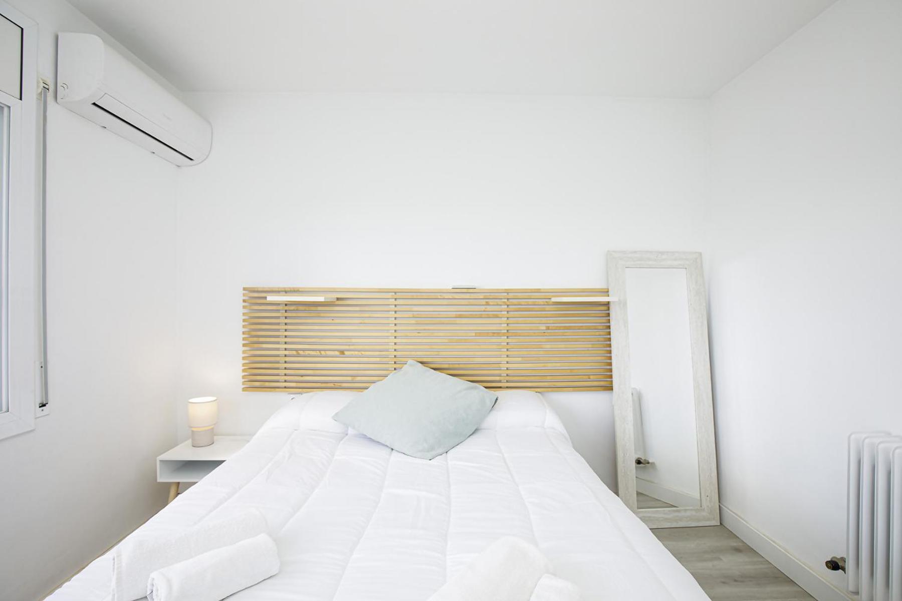 Chalet Casa Con Bonitas Vistas En Montjuic Girona