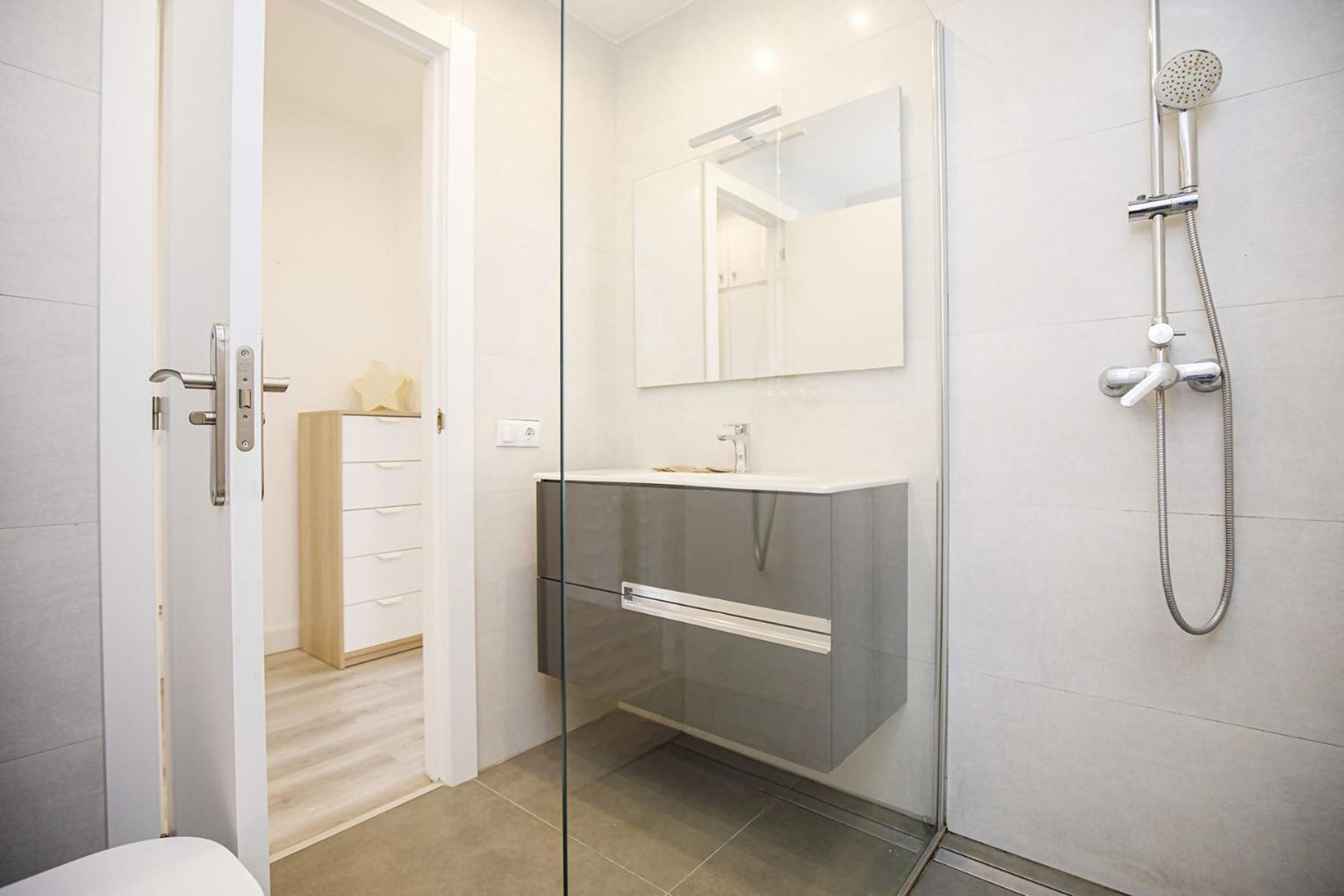 Chalet Casa Con Bonitas Vistas En Montjuic *