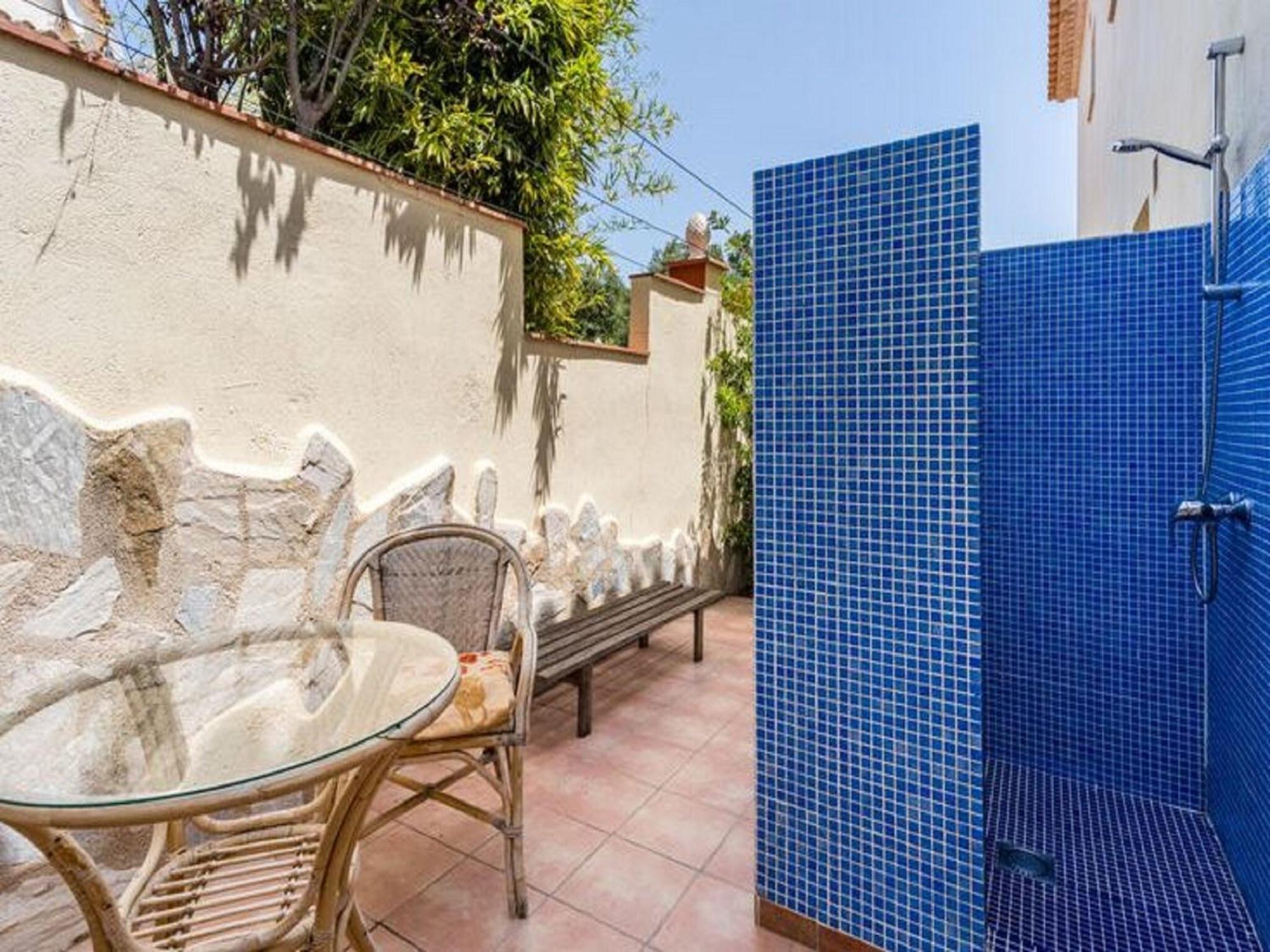 Modern In With Swimming Pool Apartamento Rosas