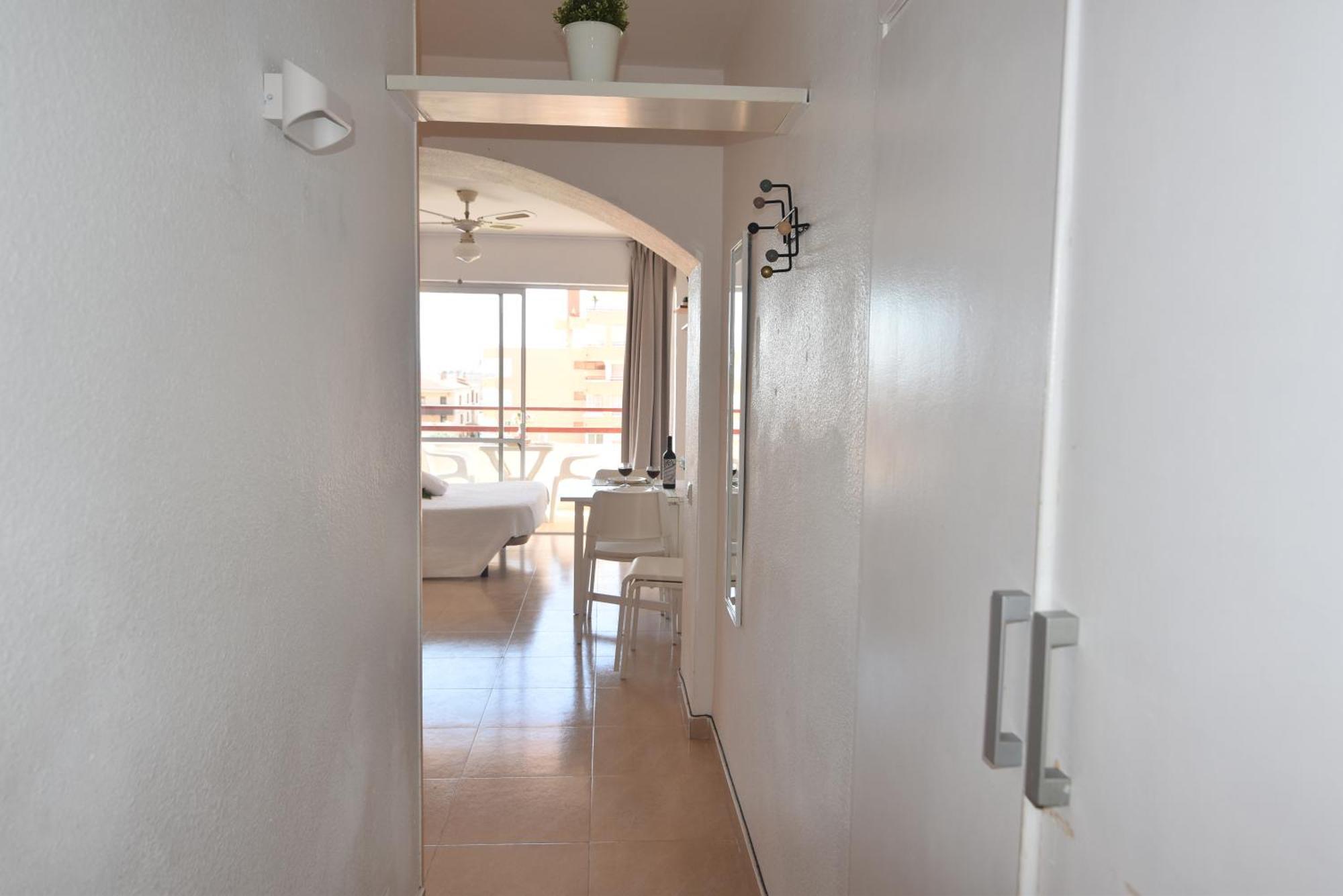 Rnet - 600 Tramuntana 02-17 A Apartamento