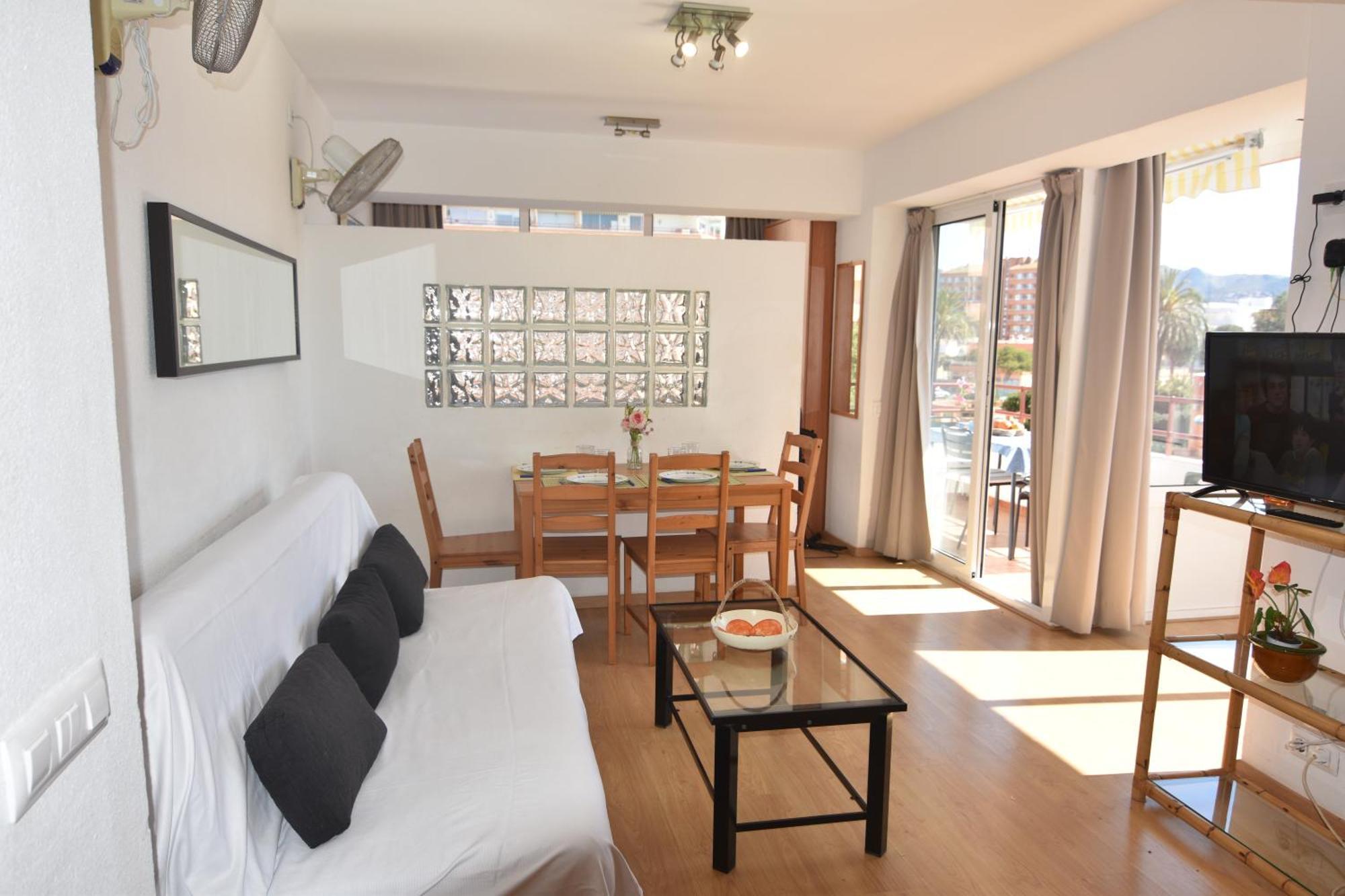 Apartamento Rnet - 600 Garbi 01-40 Rosas