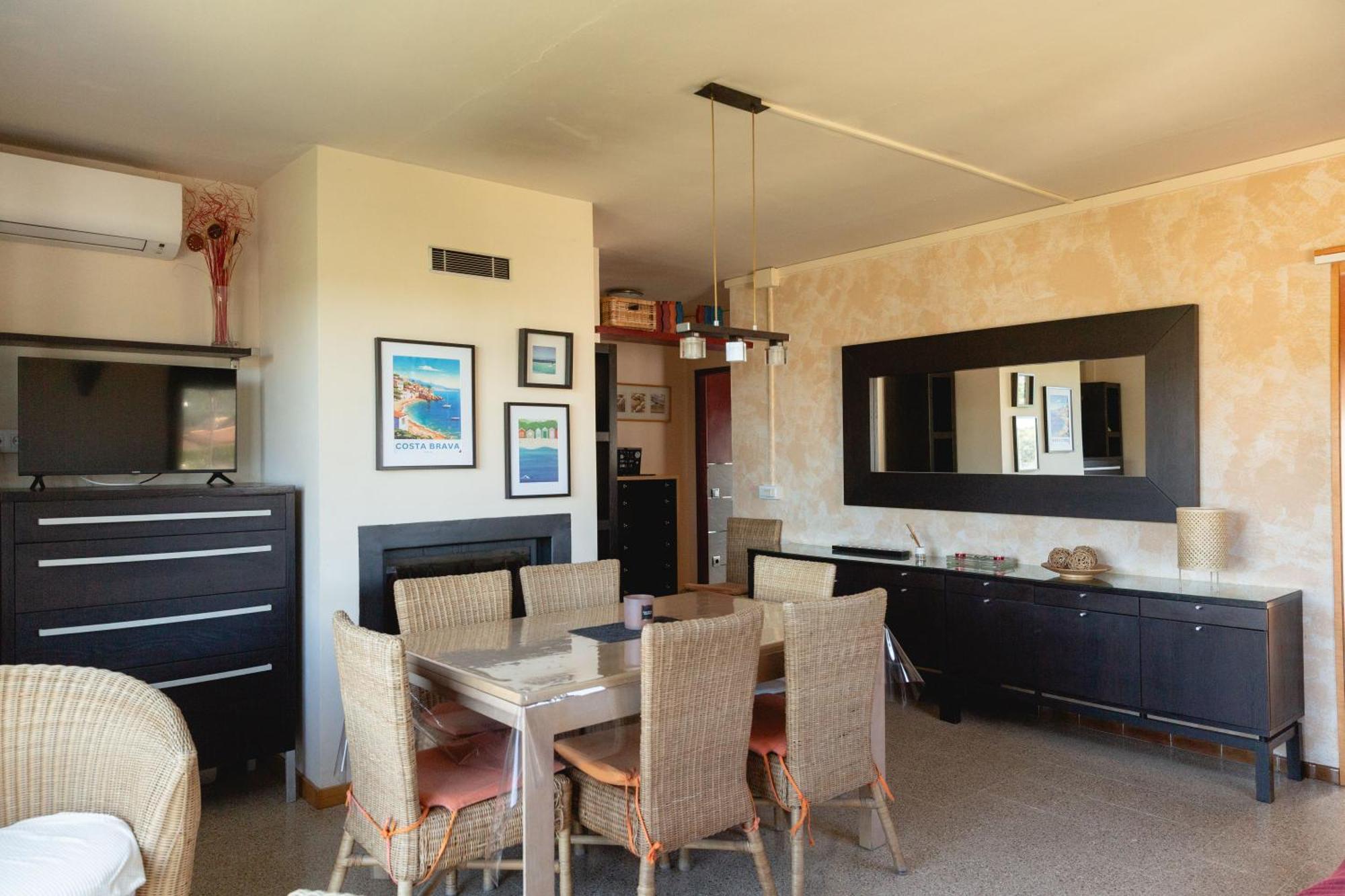A S'agaro, 1er Etage, 3 Vue Vallee, Balcon Apartamento *