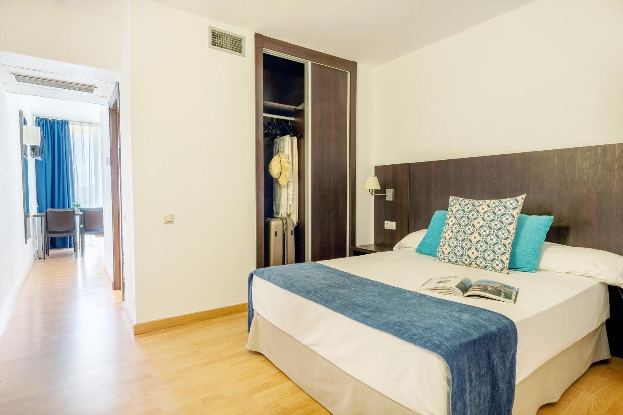 Ona Apartahotel 4*