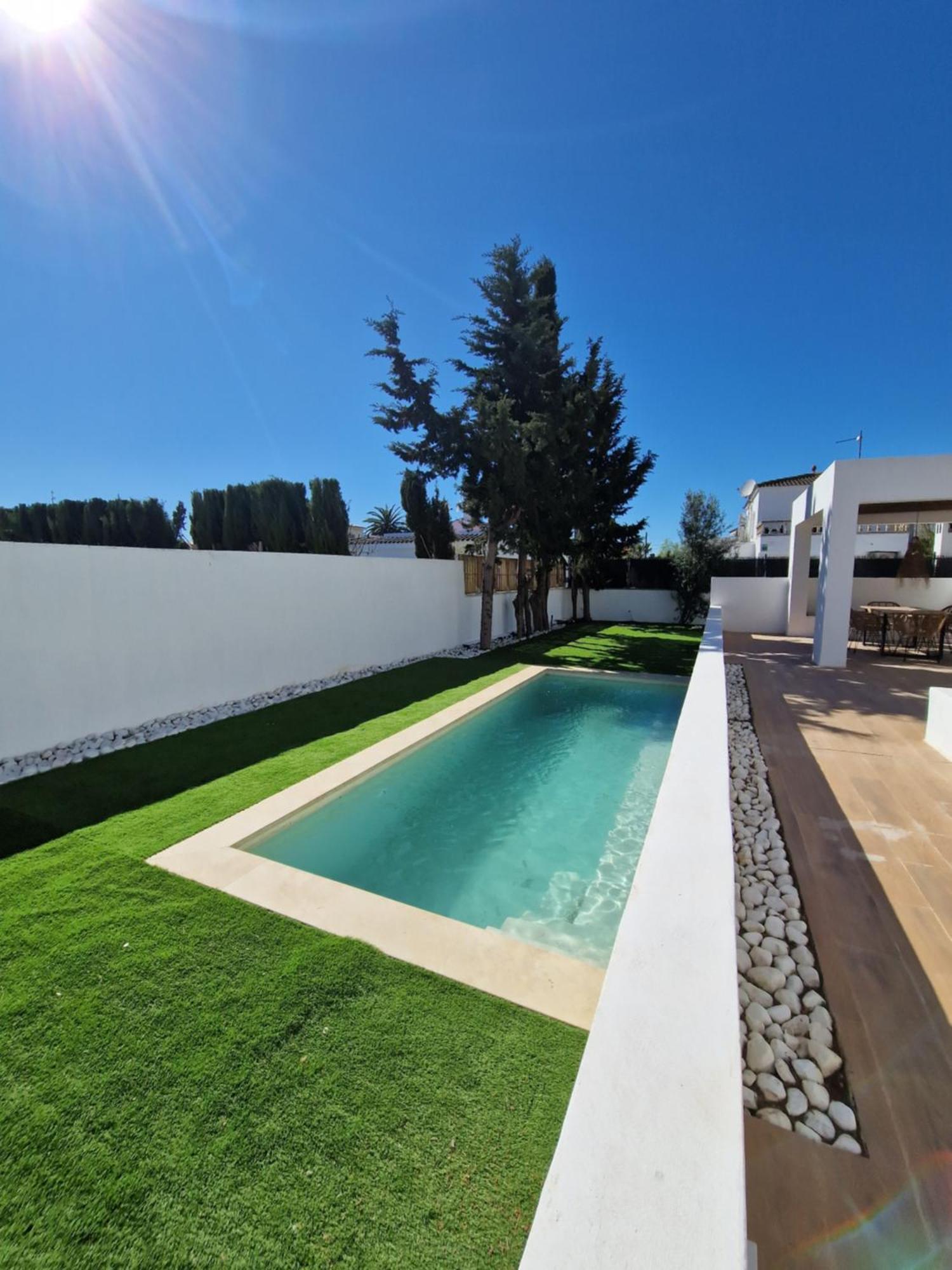 Gorgot 6p I Con Terraza Y Piscina Comunitaria Cerca De La Playa Apartamento Ampuriabrava