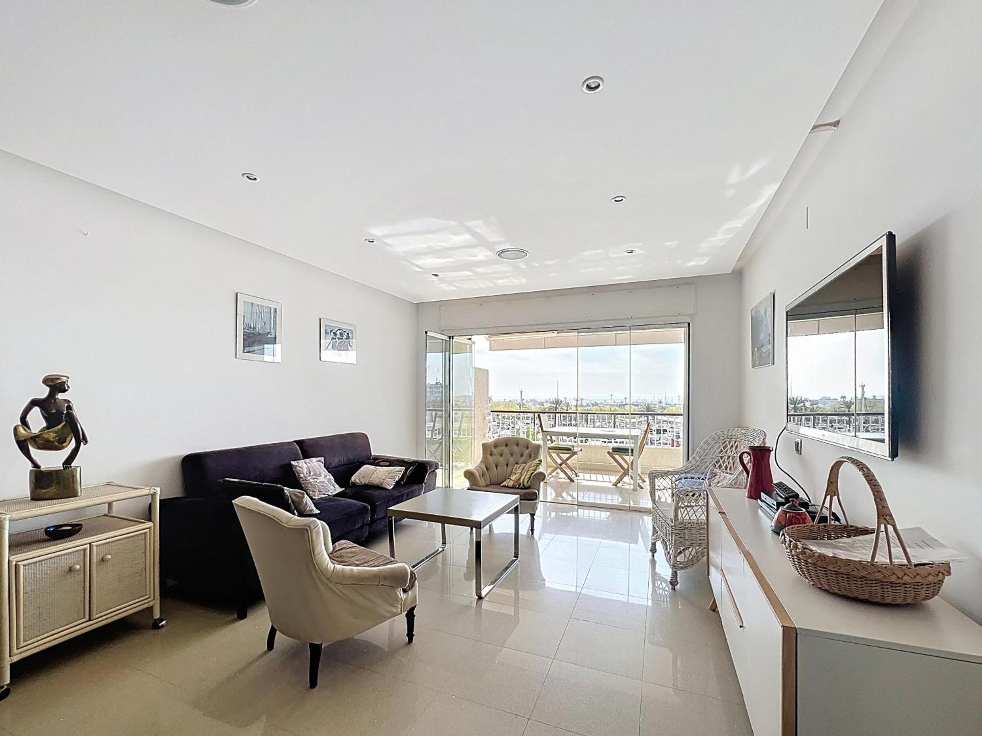 Apartamento Port Grec 3 - Piso Vista Al Puerto Y Montana *