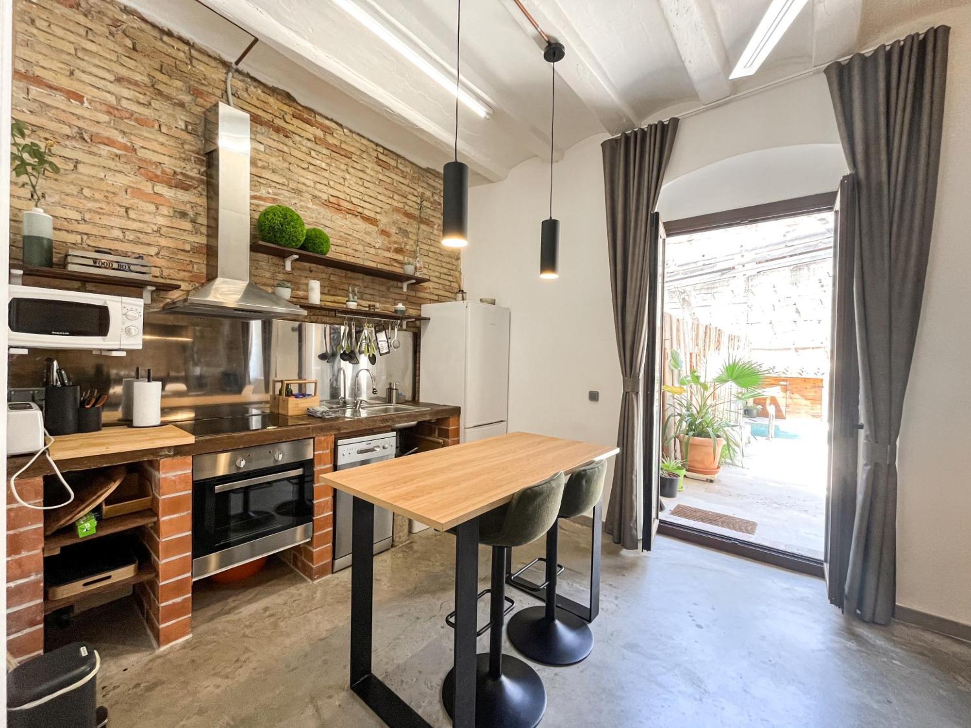 Aptw Pool In Heart Of Old Town * Girona