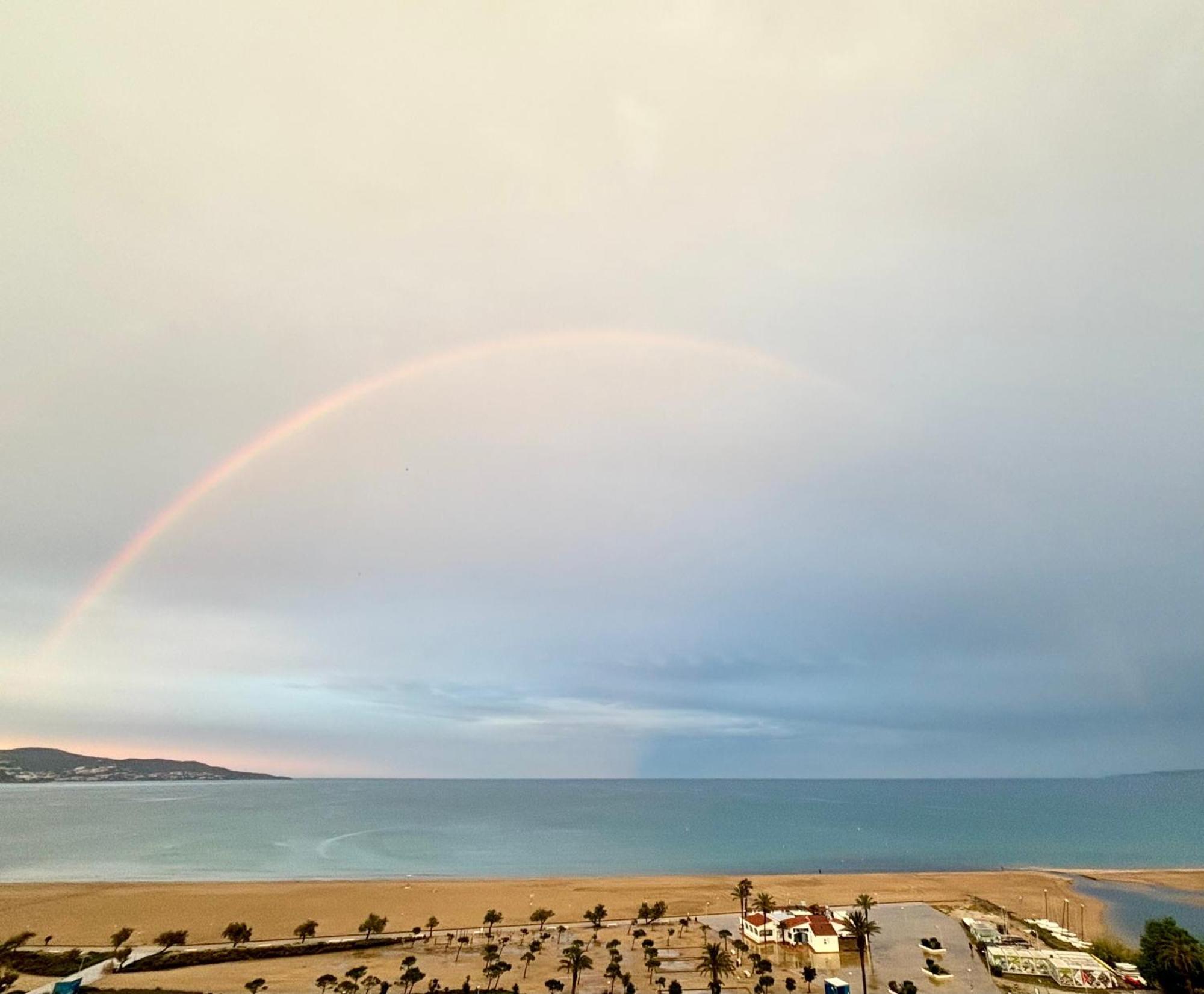 Seafront With Air Conditioner Apartamento