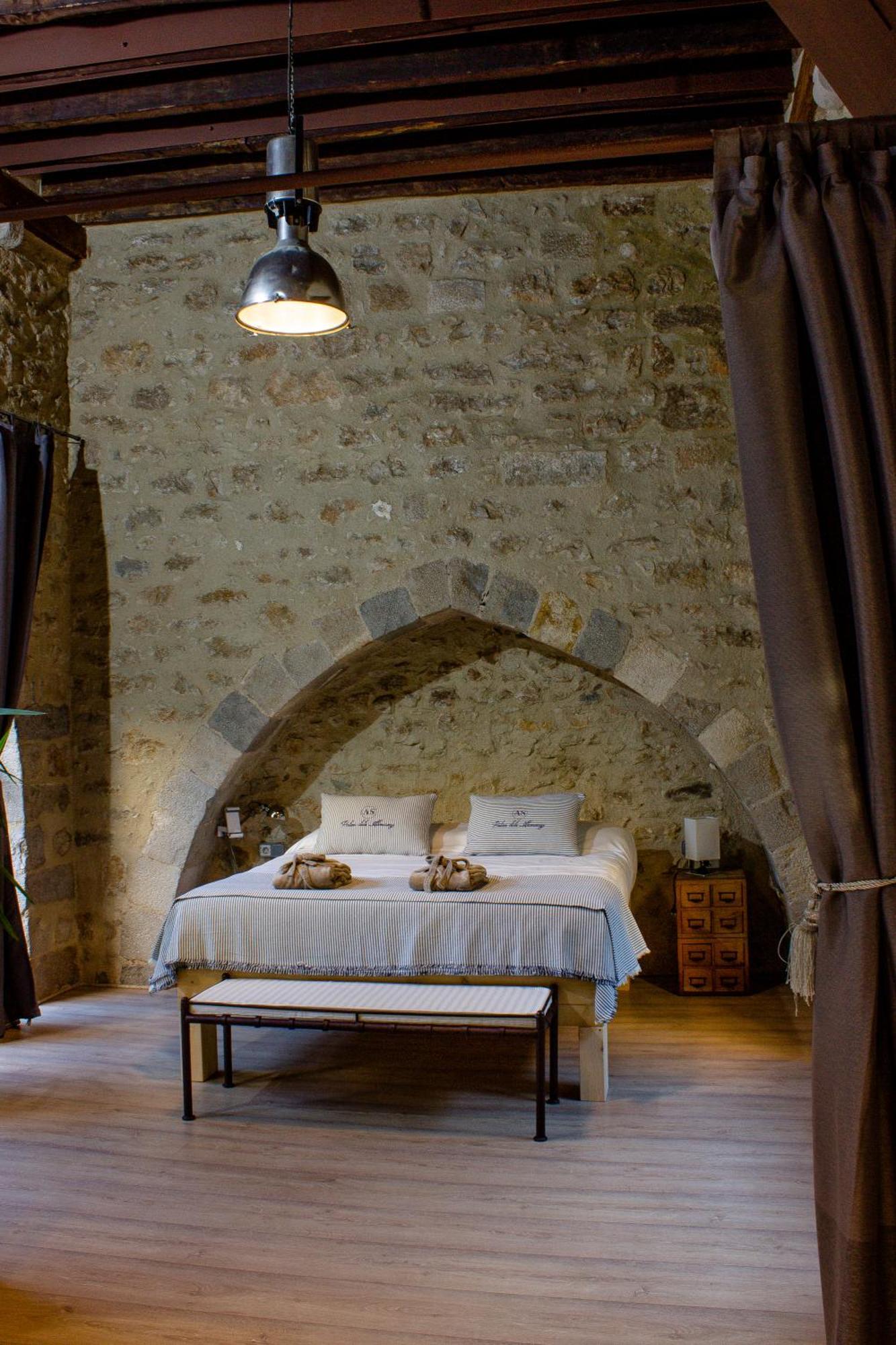 As Palau Dels Alemanys Boutique Monument Girona