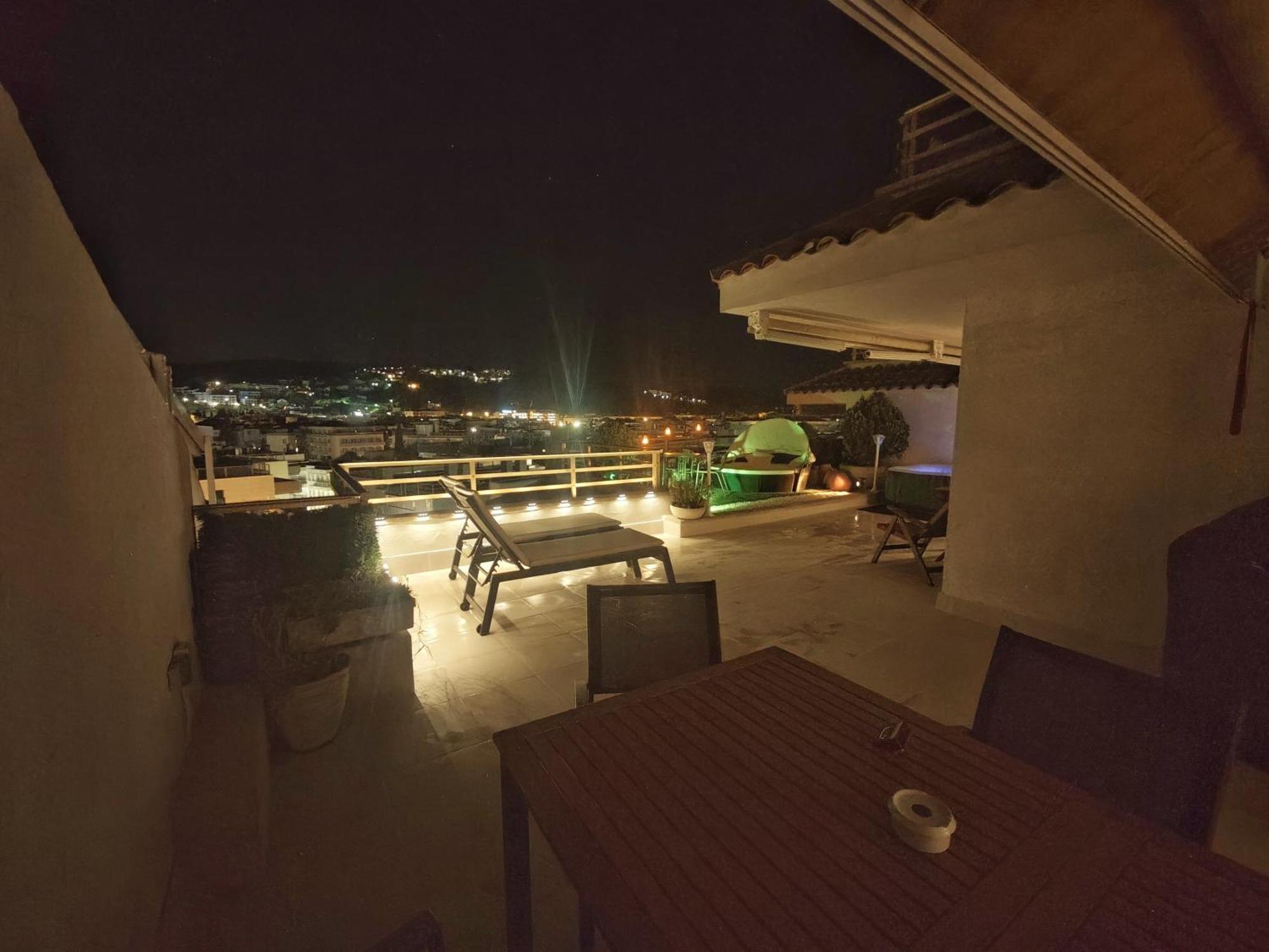 Apartamento Luna With Jacuzzi, 5mins Walking To The Beach, Sea And Castle View Big Terrace Tossa de Mar