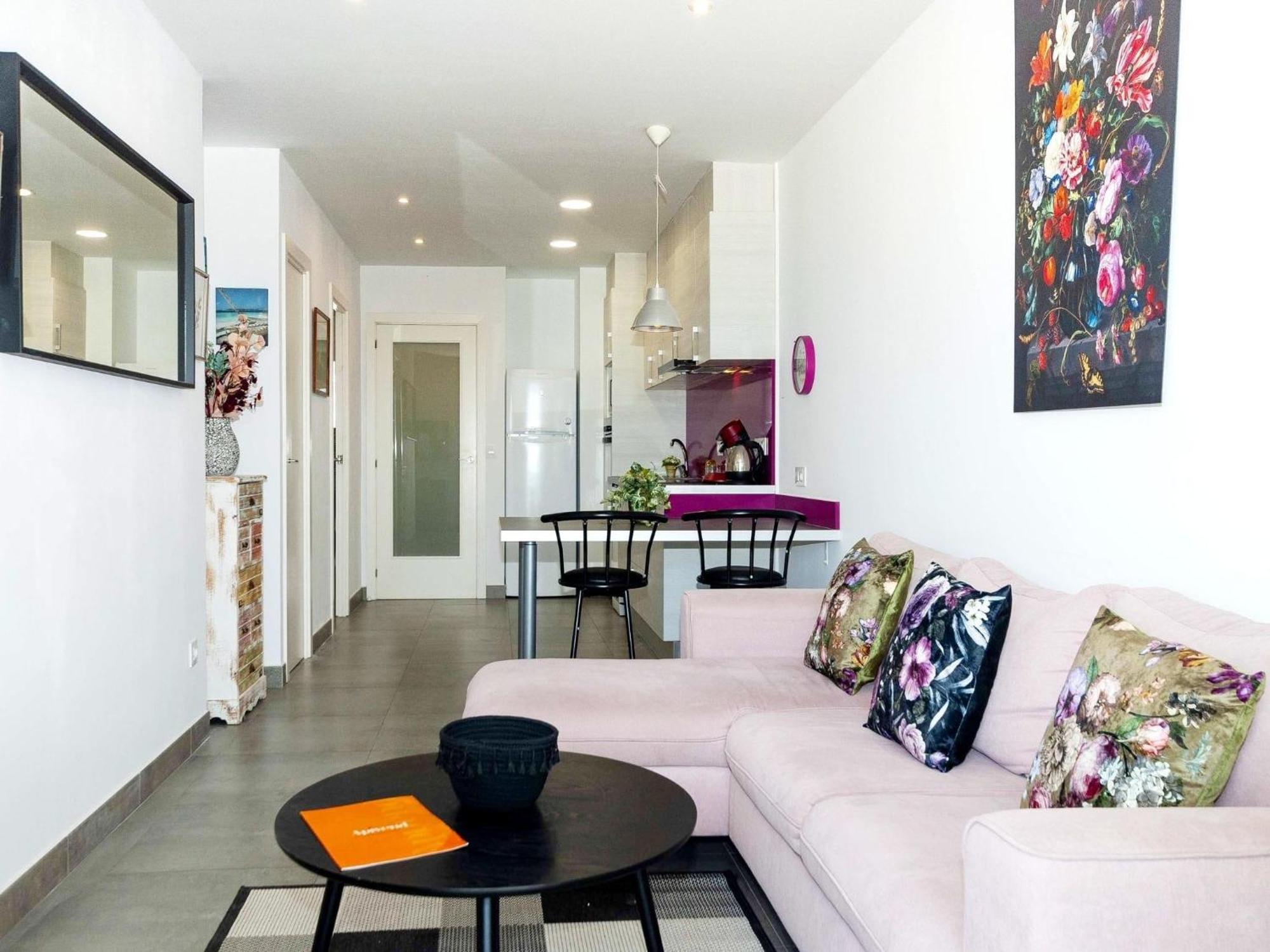Beautiful 2-bedroom For 5 People Rosas