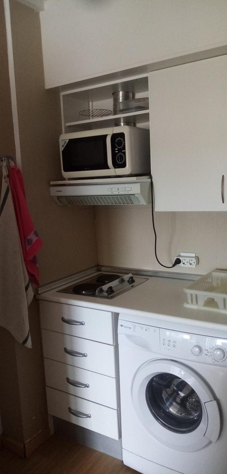 A Perte De Vue Linge De Maison Fournie *
