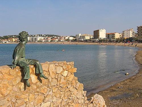 A 100 Mts De La Playa, Wifi Apartment