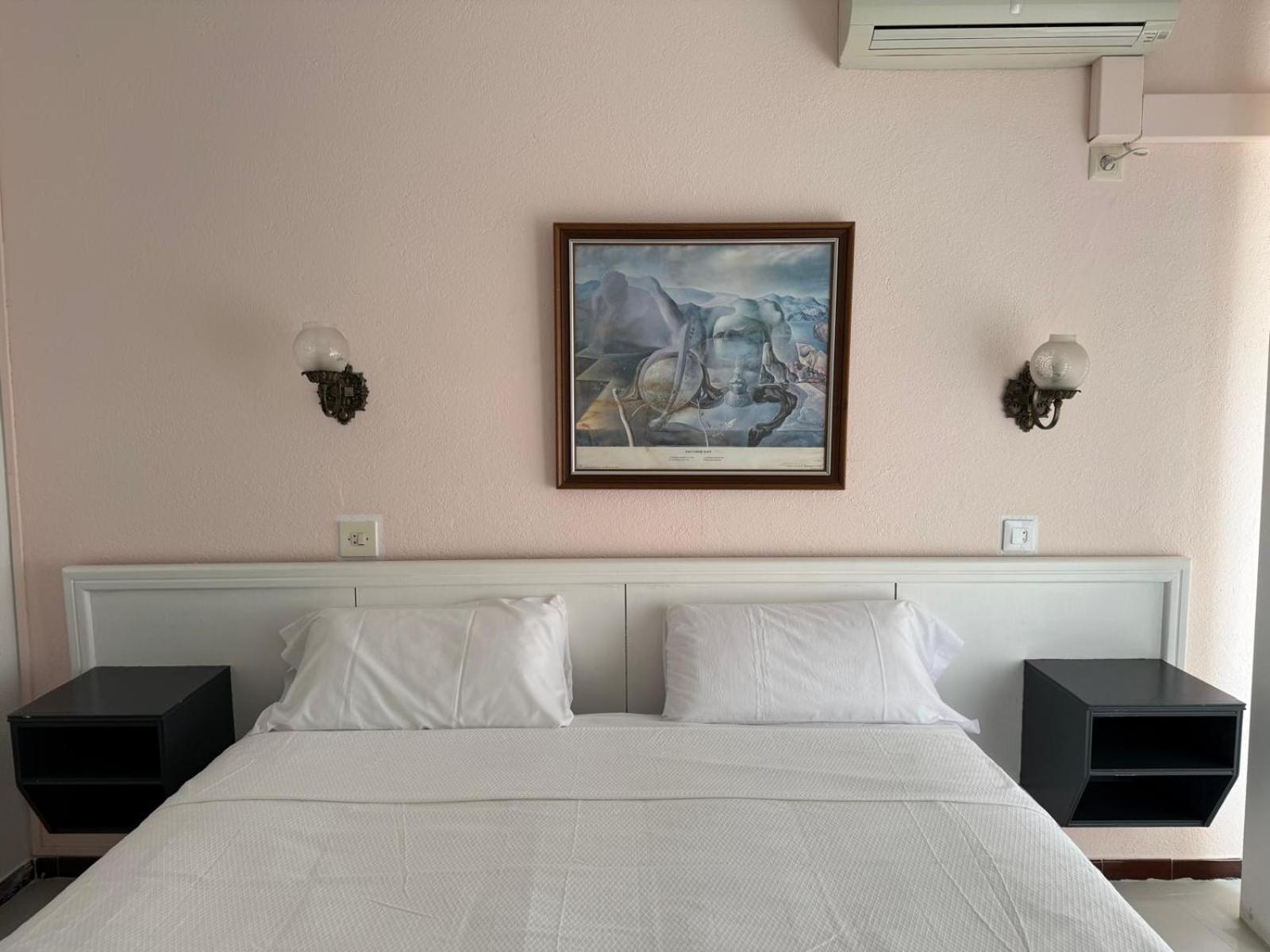 Hotel Nou Roser L'Escala