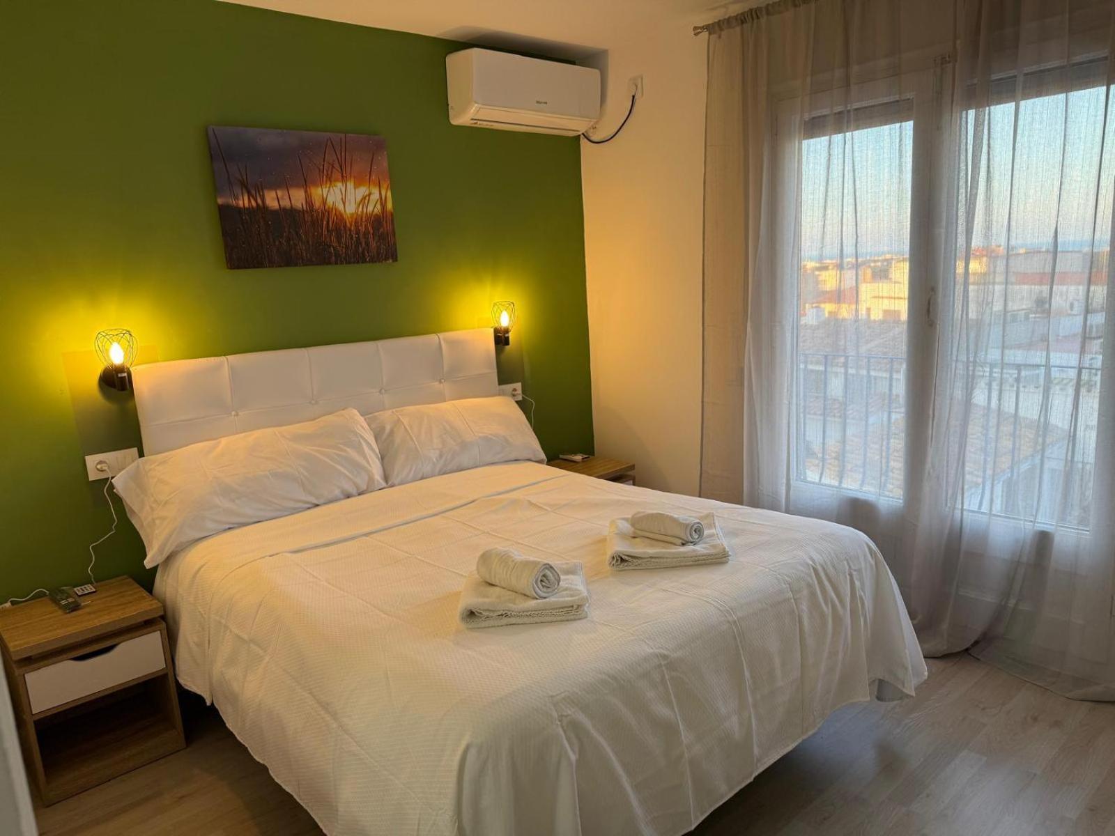 Nou Roser Hotel