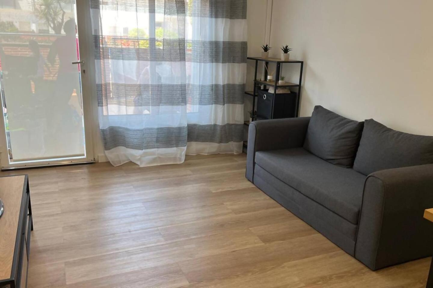 Rentalsbcn Lotus Bajos Apartamento *