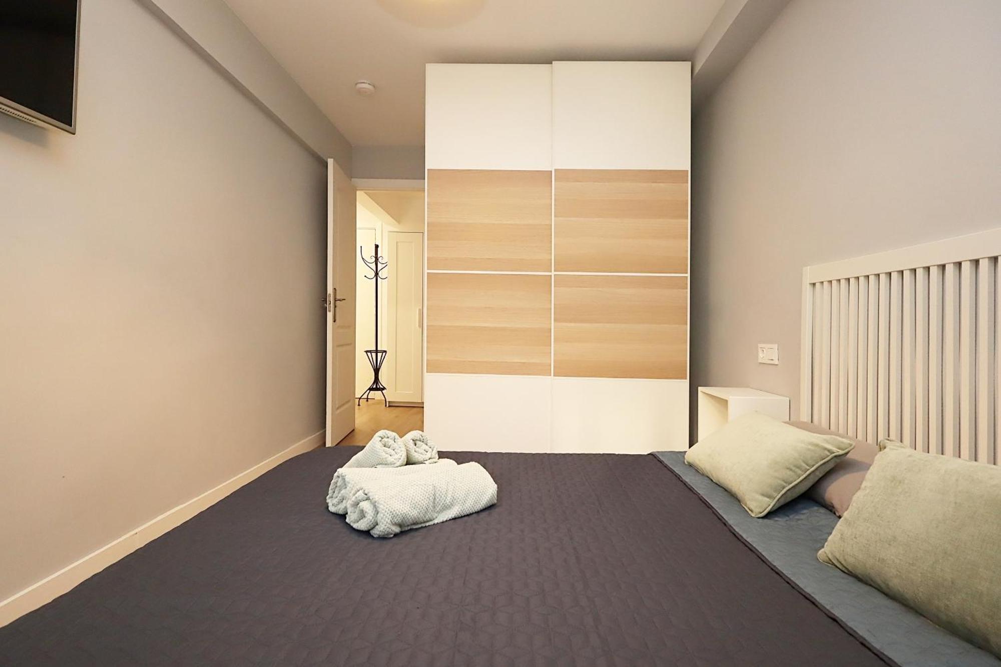 Domus Apartment *