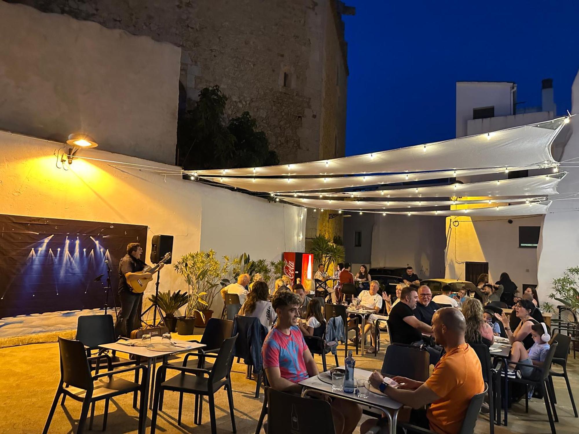 Hotel Nou Roser L'Escala
