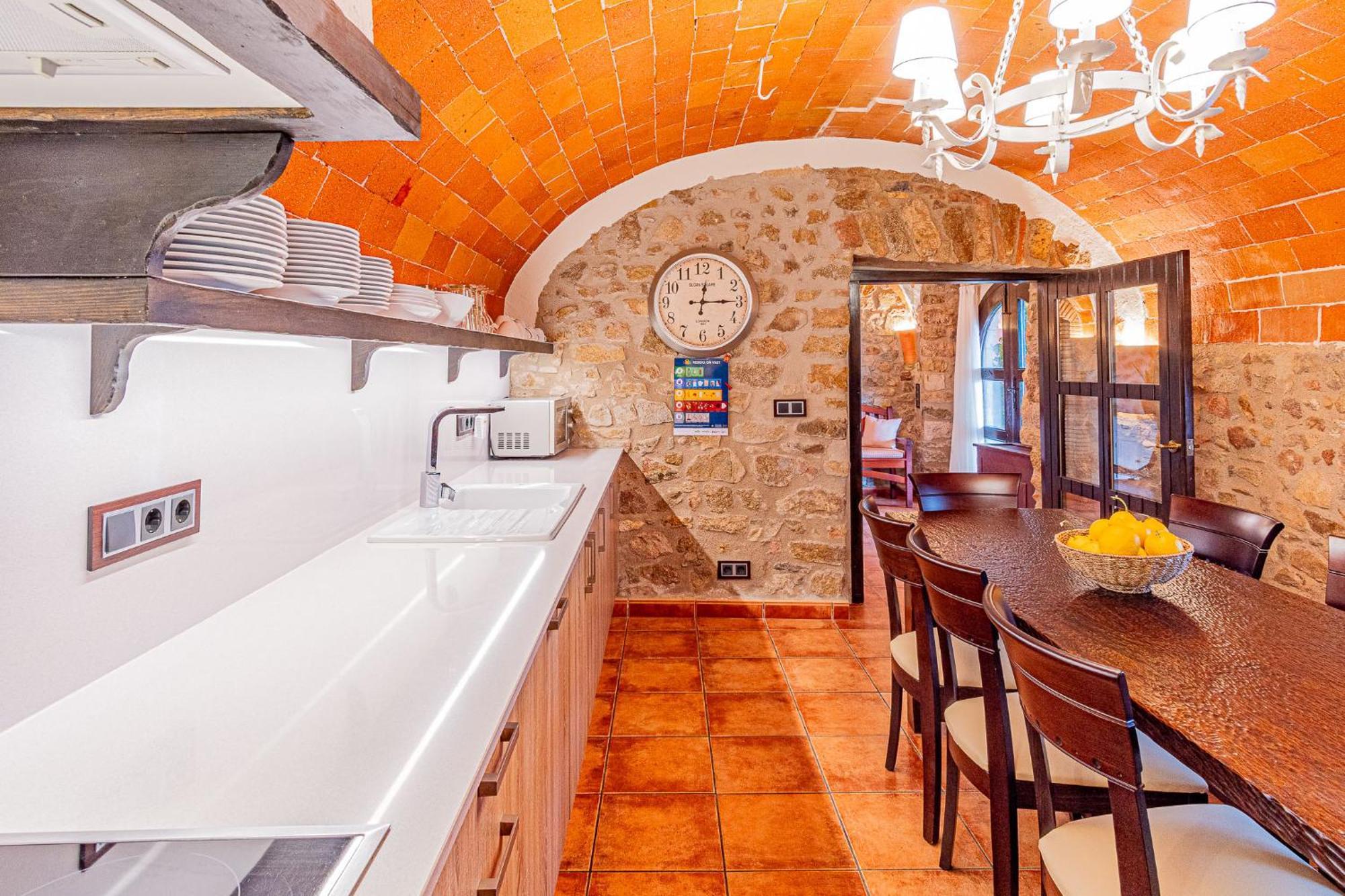 Cal Bisbe, Your Rural Casa rural *