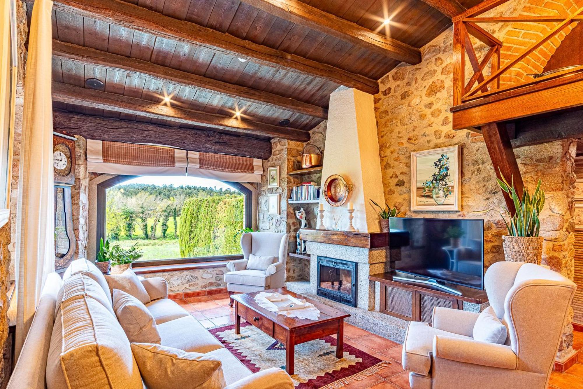 Cal Bisbe, Your Rural Casa rural Capmany