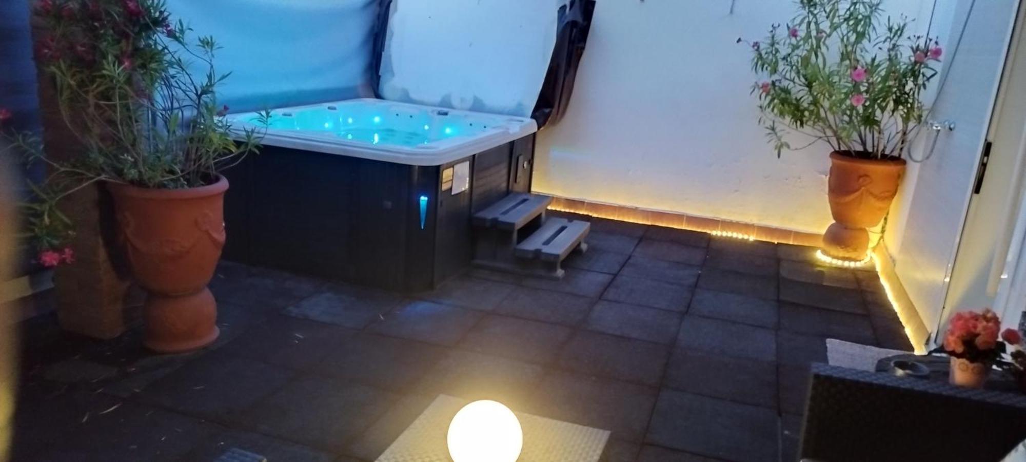 Bed and breakfast Nueva Jacuzzi Relax Beach&mountain Palamós