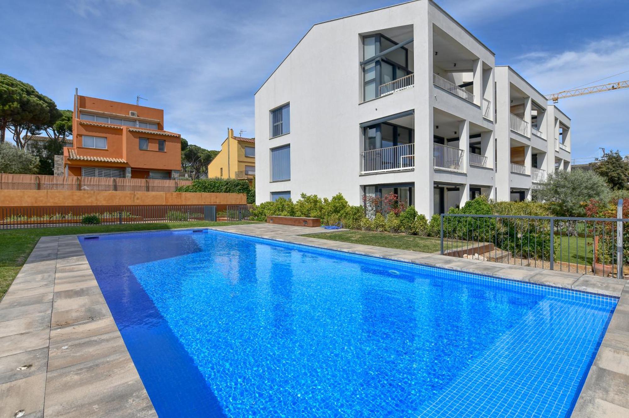 Luxury Apartments, Illa Blanca, Calella Apartamento *