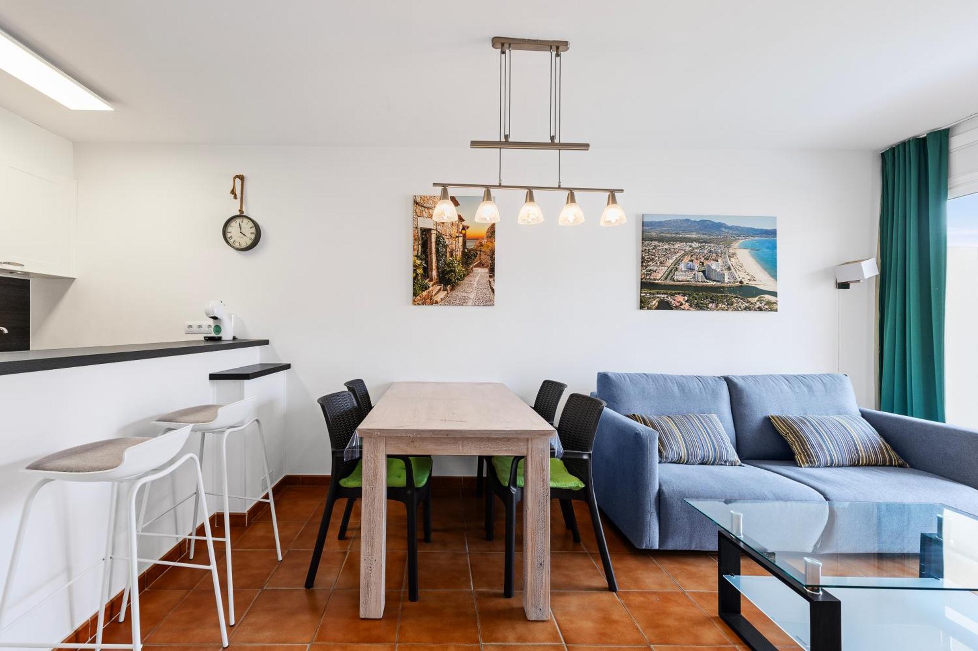 Con Piscina Y Terraza Cerca Del Mar Empuriabrava