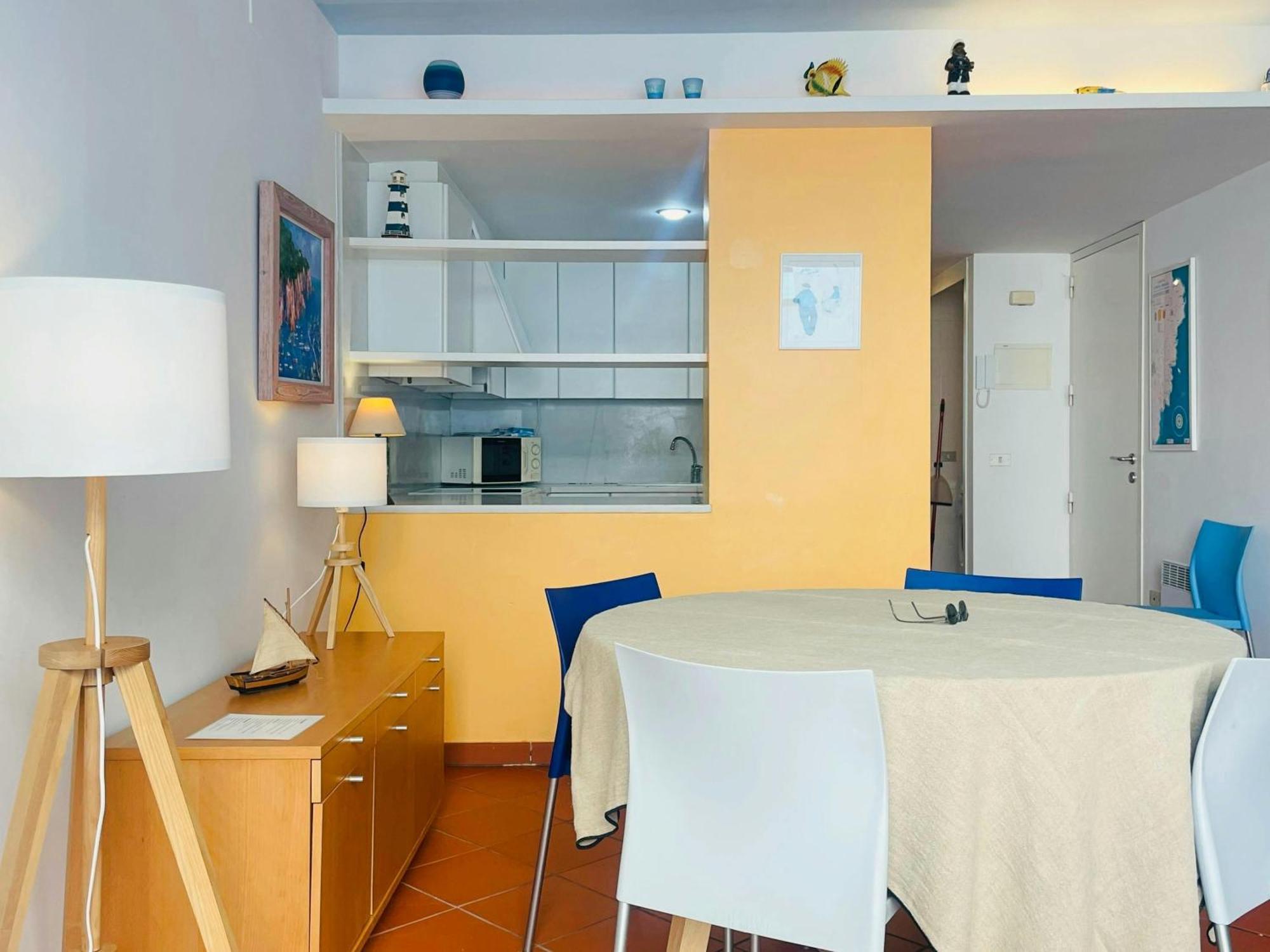 1: Beachfront Wifi Up To 6 Ppl *