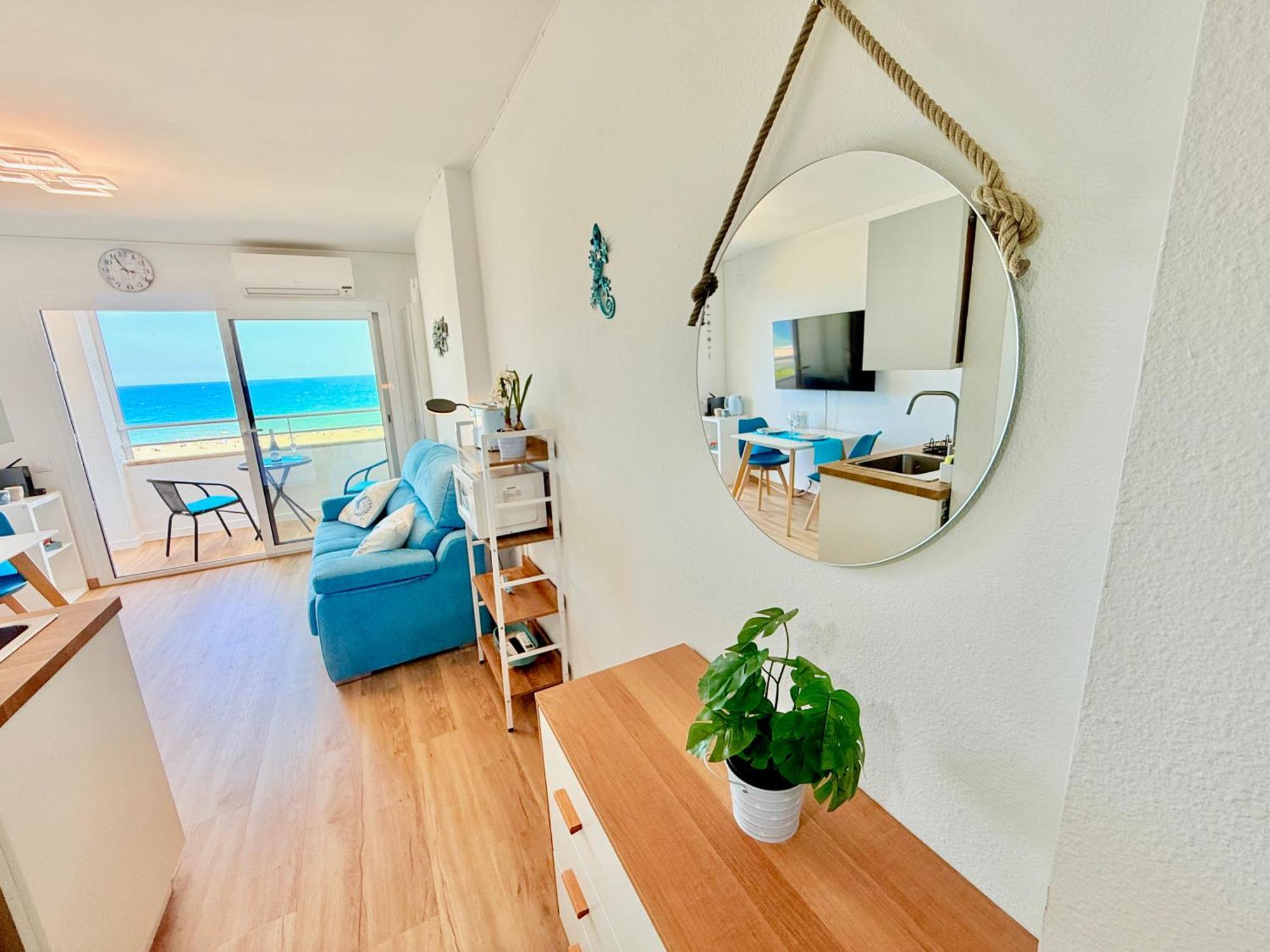 Face A La - Vue Epique, Climatisation, Wifi, Draps Inclus Ampuriabrava