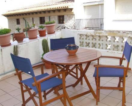 Aparthotel L' Escala Resort