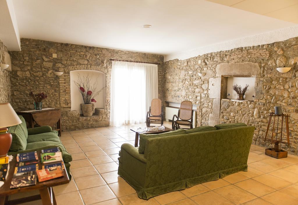 Ceret Hotel
