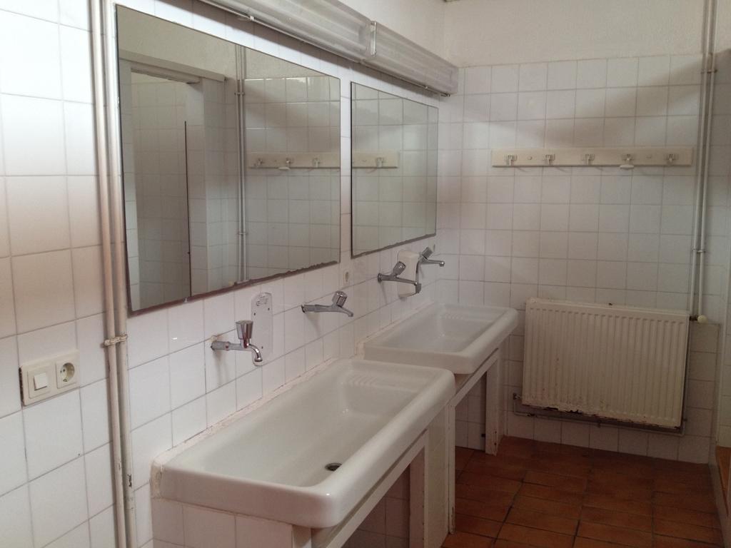Hostal Alberg Xanascat L' Escala