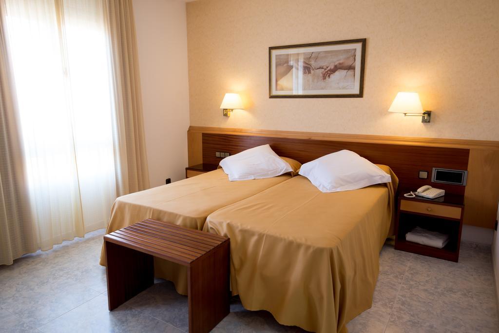 Placa 3* Sant Feliu de Guixols