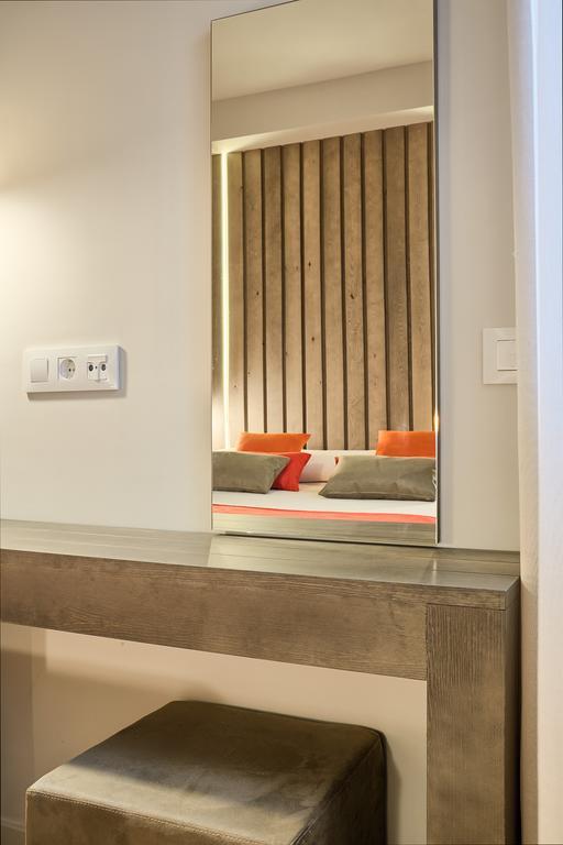 1935 By Terraza - Adults Only Apartamento Rosas