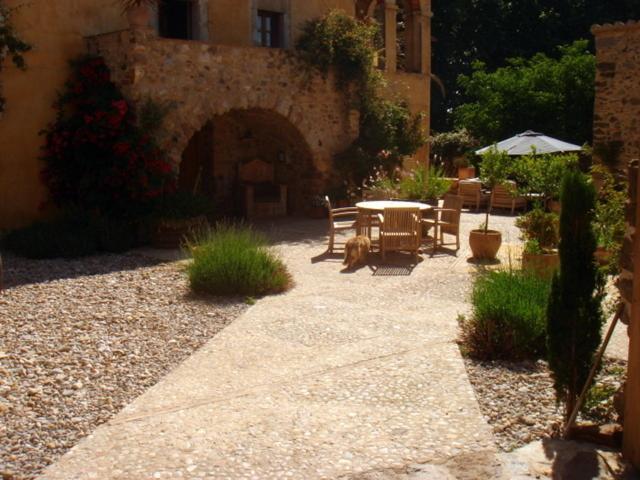 Carbó De Les Olives * Peralada (Perelada)