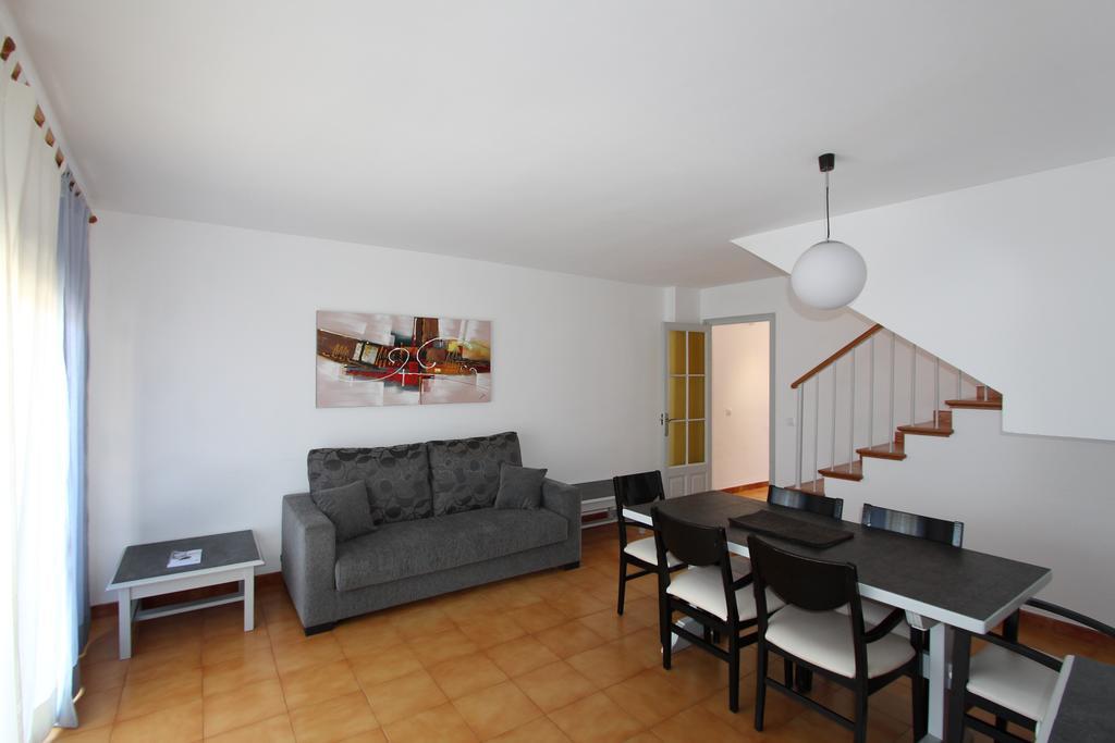 Apartment Residencial Super Stop