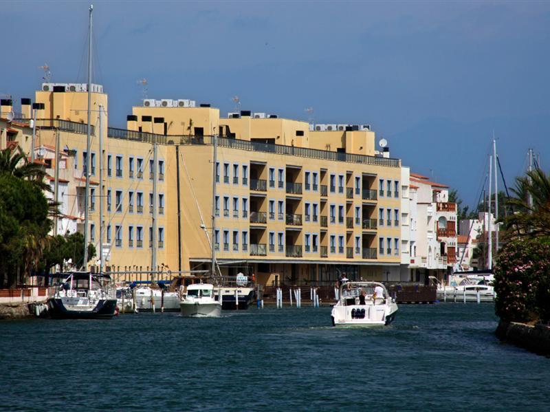 Pierre&vacances Marina *