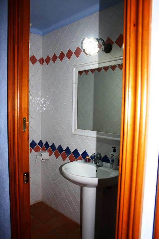 Mas Saris