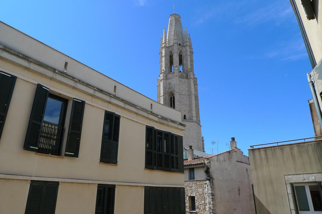 Pou Rodo * Girona