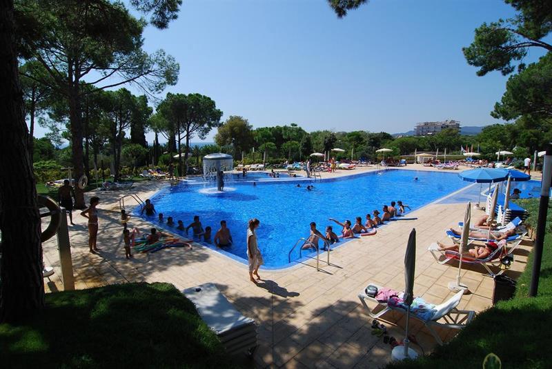 Apartahotel Ciutat De Palol