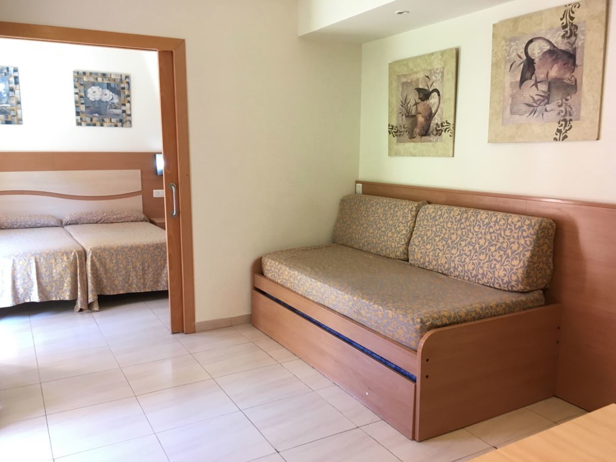 Selvapark Apartment *