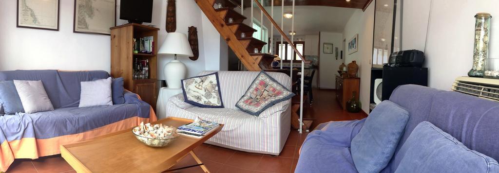 Casa Neus Holiday home
