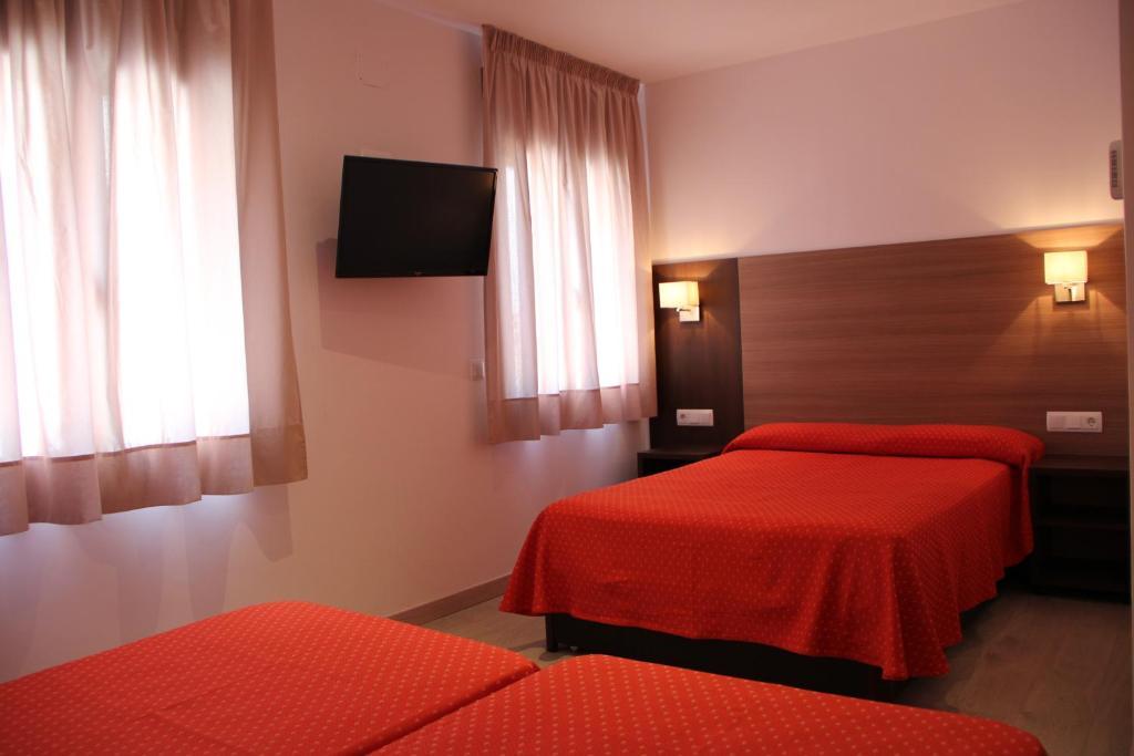 Hotel Victoria *