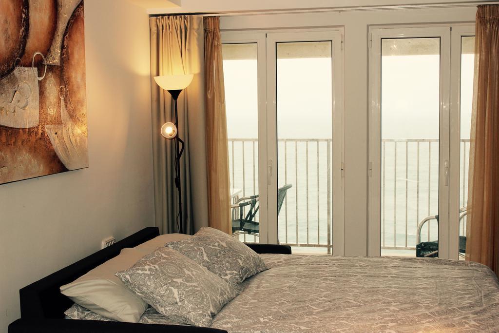 Sun Tower Beach * Platja d'Aro (Playa de Aro)