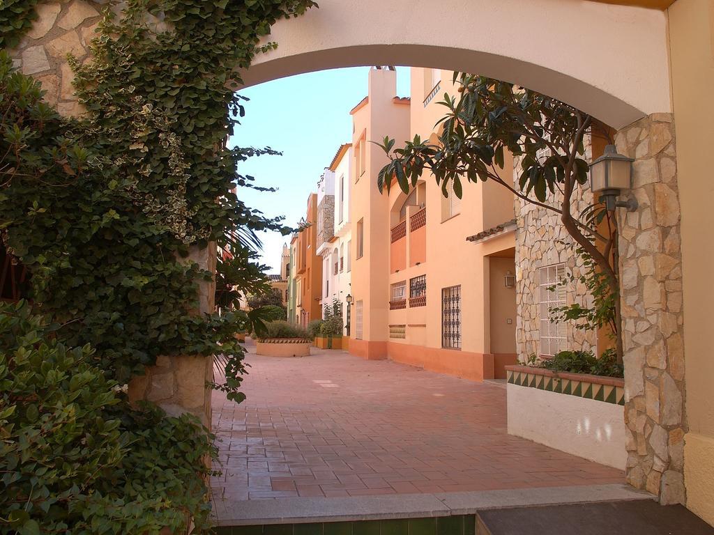 Belvilla By Oyo Comte De Empuries C Apartment Empuriabrava