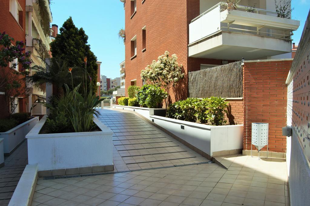 Apartamento Naiss Garden Family *