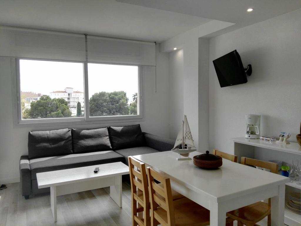 Vista Mar - Con Piscina Apartamento Rosas